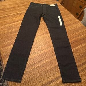UNIQLO Dark Blue Ultra Stretch Jeans Skinny Fit Size 32 X 34 Waist NWT